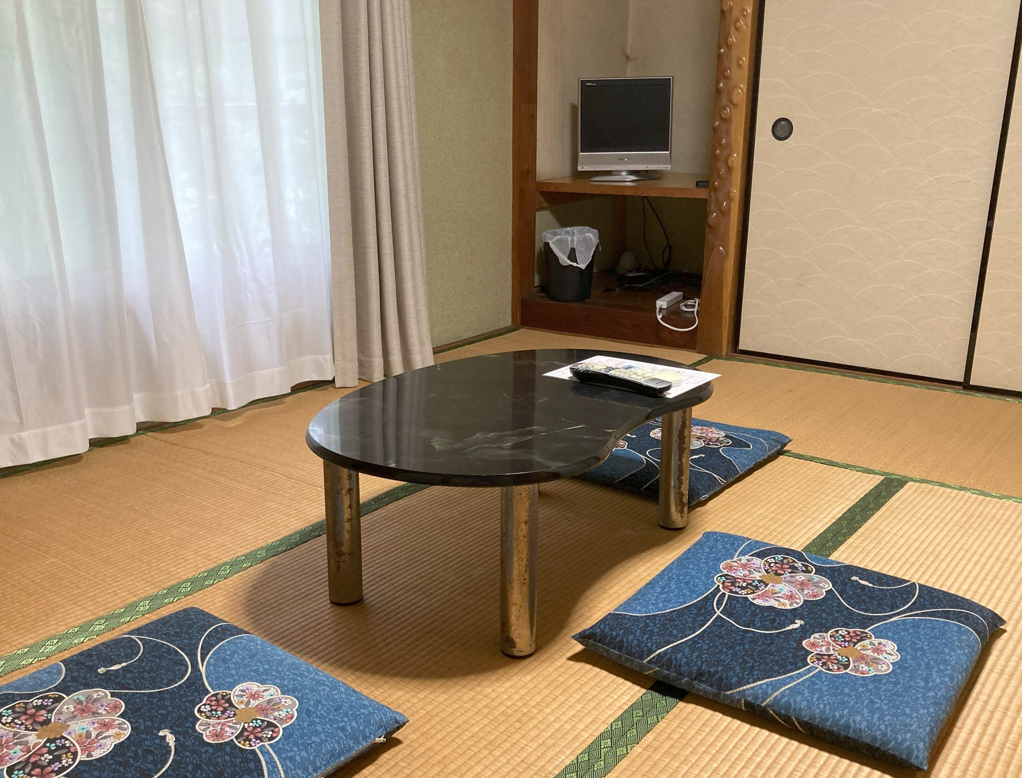 roomimg